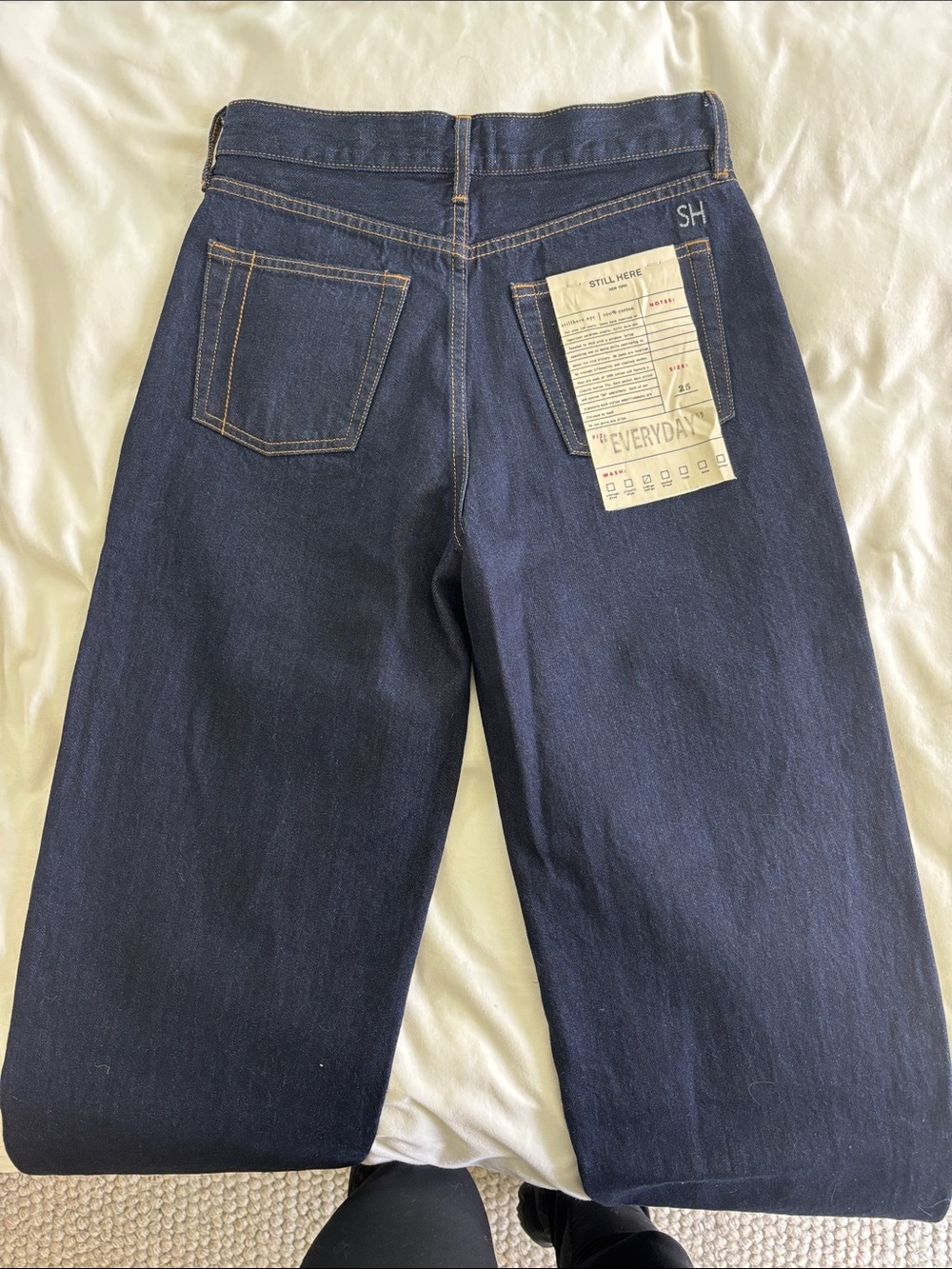 Still Here Everyday Jeans - Dark Indigo - Picture 2 of 6